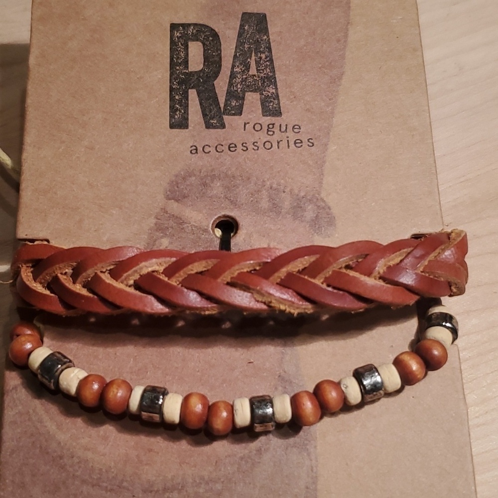 *️⃣NWT LEATHER BRACELET